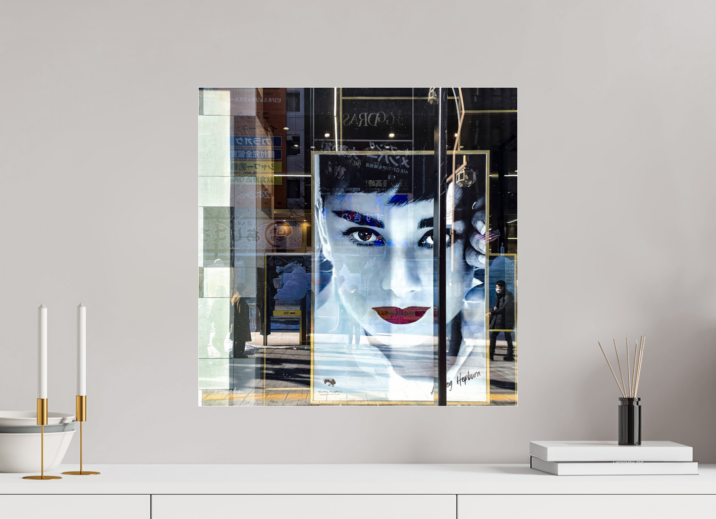 50 x 50 cm, Photo Print Under Acrylic Glass Vitrine à Sapporo
