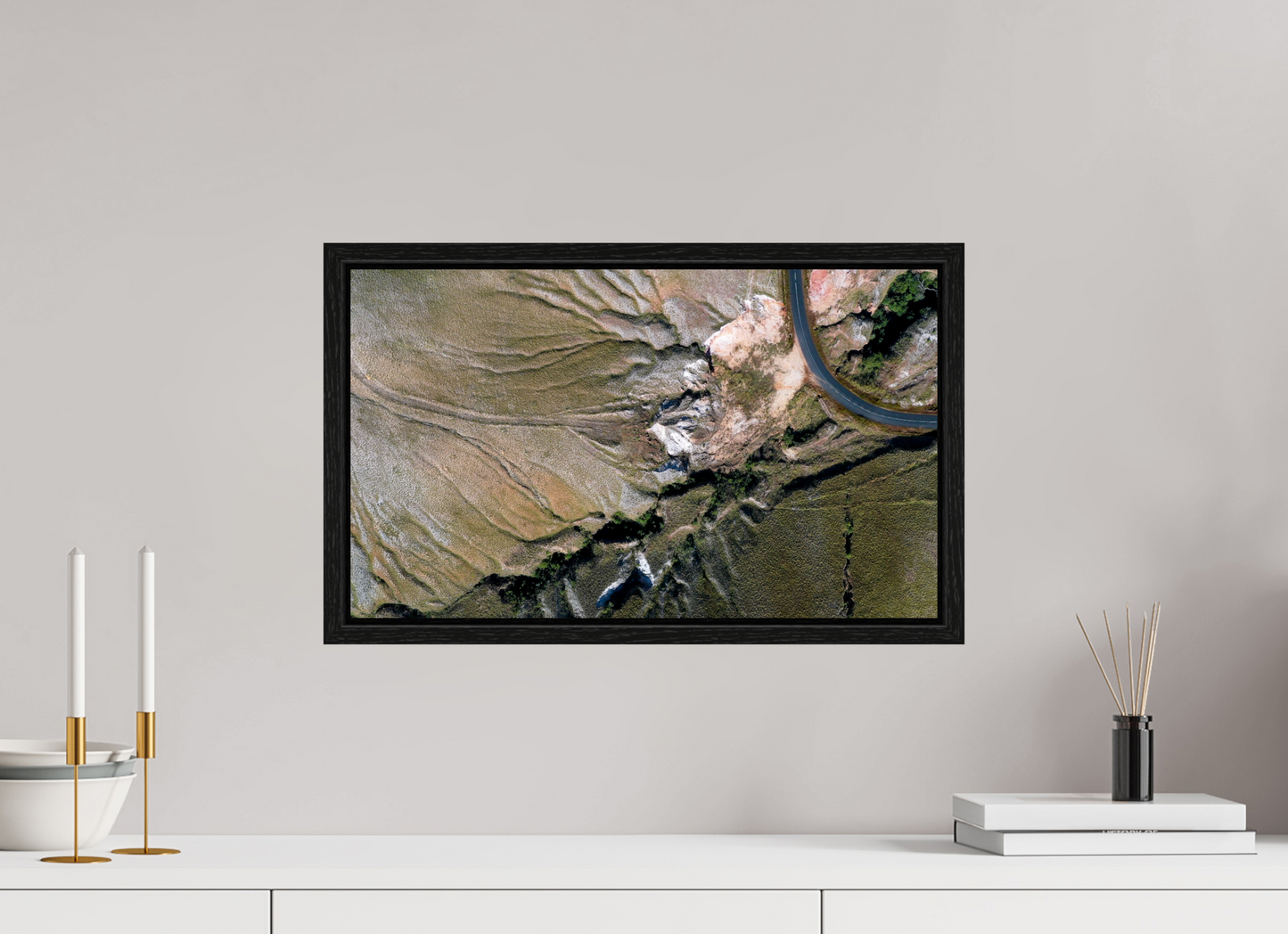 50,5 x 30 cm, Floater Frame La route